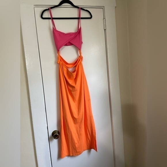 Pink and Orange Color Block cut out midi dress Size Medium - Picture 4 of 10